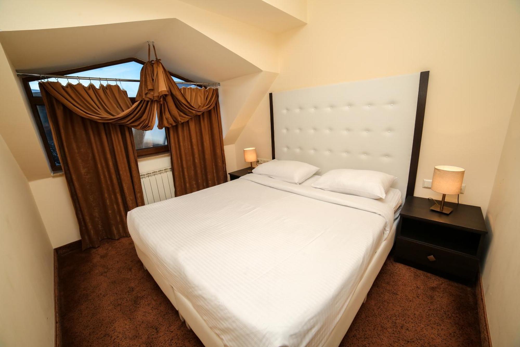 Kecharis Hotel And Resort Tsaghkadzor Room photo